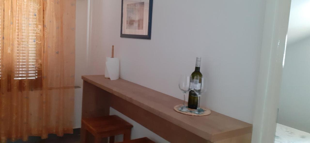 Apartamento Old Town Baska Exterior foto