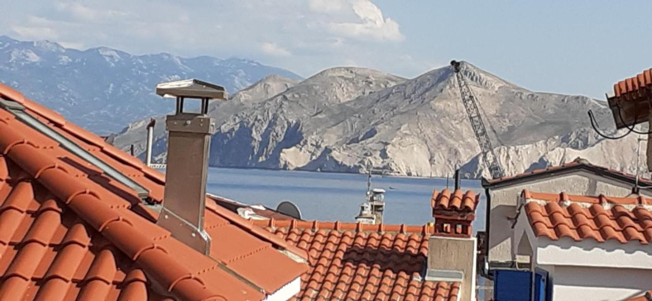 Apartamento Old Town Baska Exterior foto
